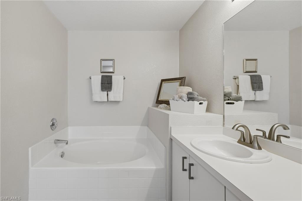 PORT CHARLOTTE - Residential