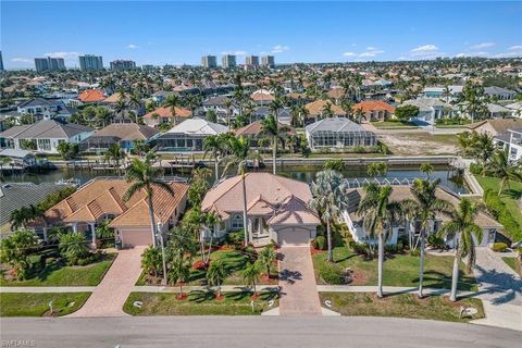 Photo of 268 Bass CT, MARCO ISLAND, FL 34145 (MLS # 225082102)