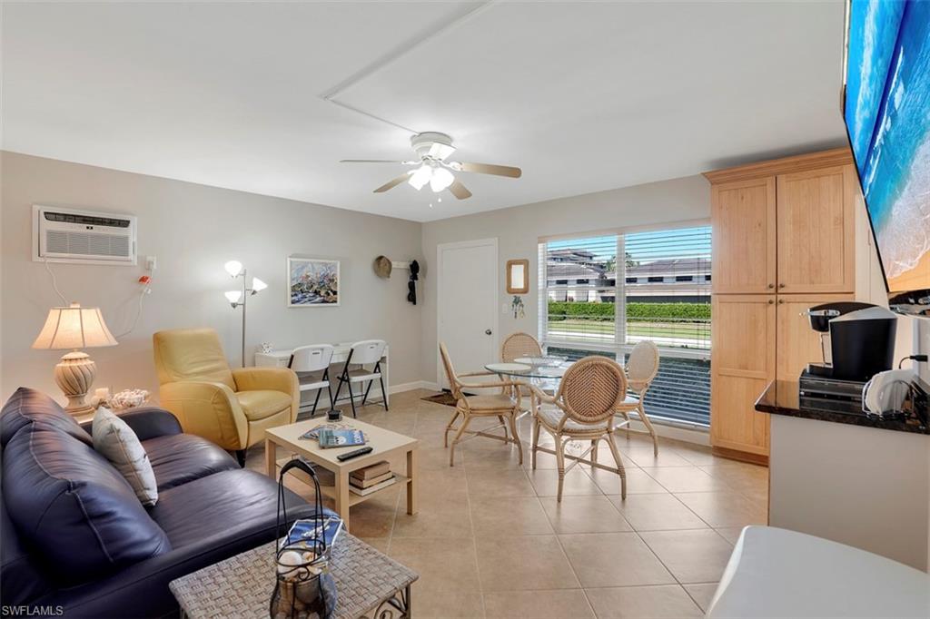 SEABREEZE WEST - Residential