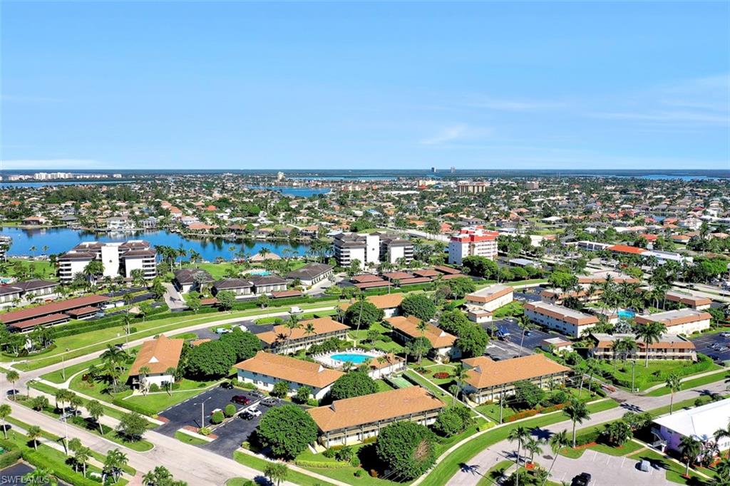 SEABREEZE WEST - Residential