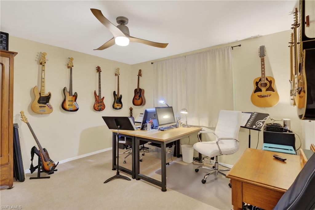 KINGS LAKE - Residential