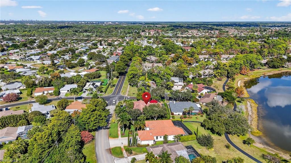 KINGS LAKE - Residential