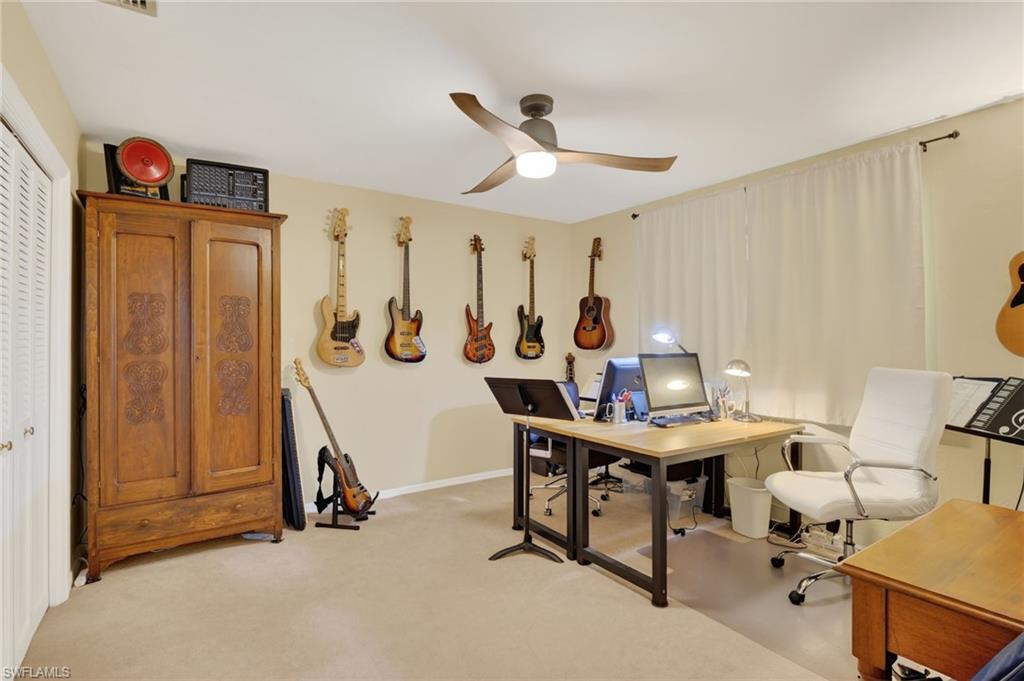 KINGS LAKE - Residential