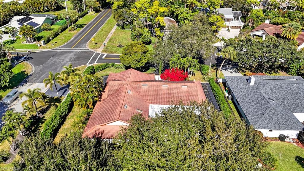 KINGS LAKE - Residential