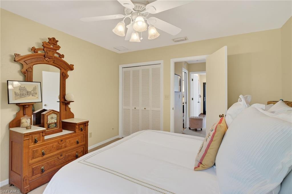 KINGS LAKE - Residential