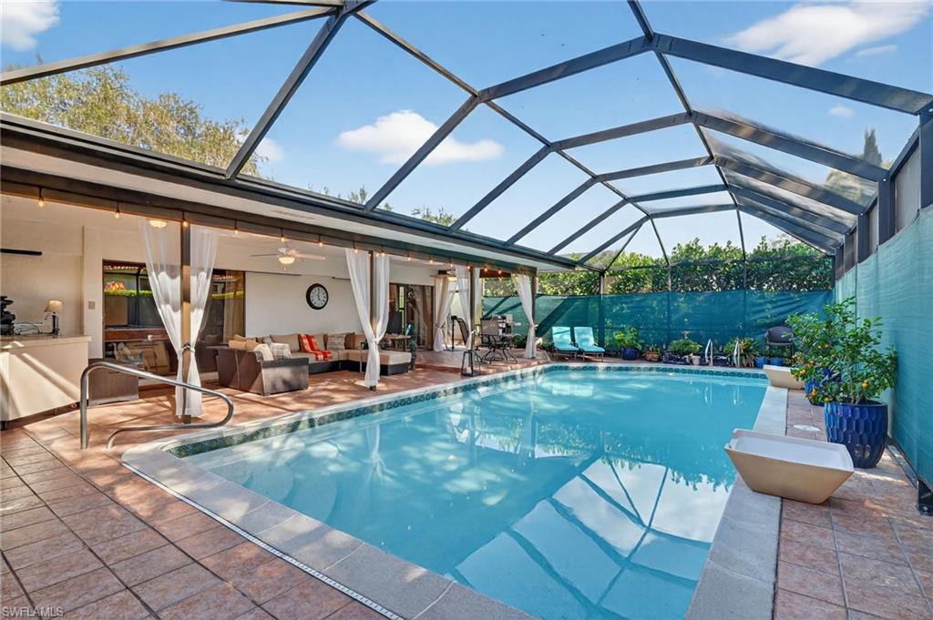 KINGS LAKE - Residential