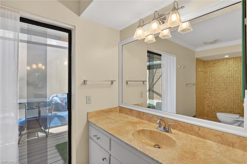 KINGS LAKE - Residential