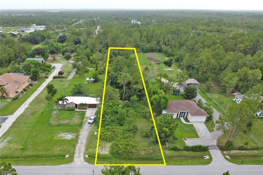 !!!100% UPLAND!!***LOCATION ***100% UPLAND***HIGH AND DRY! Ready to build with a report on hand! !!!!**1.14 ACRES ****100% UPLAND! ** See the attached Environmental report. 1.14 acres located in the highly desired Golden Gate Estates! No HOA! So much is being built in the surrounding area, including new schools, churches, homes, and shopping centers, and now is a great time to capitalize on this. Just a few streets North of OilWell Rd. and the new commercial activity center at Golden Gate Blvd. and Everglades Blvd, Publix, McDonald's, etc.