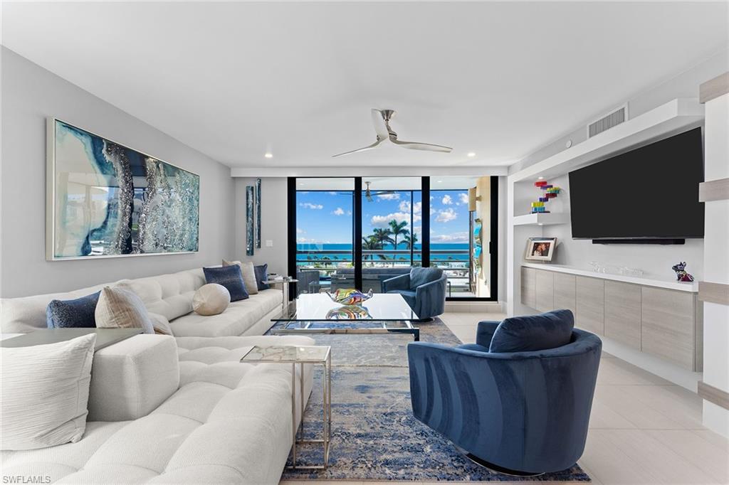 3100 Gulf Shore BLVD N 504