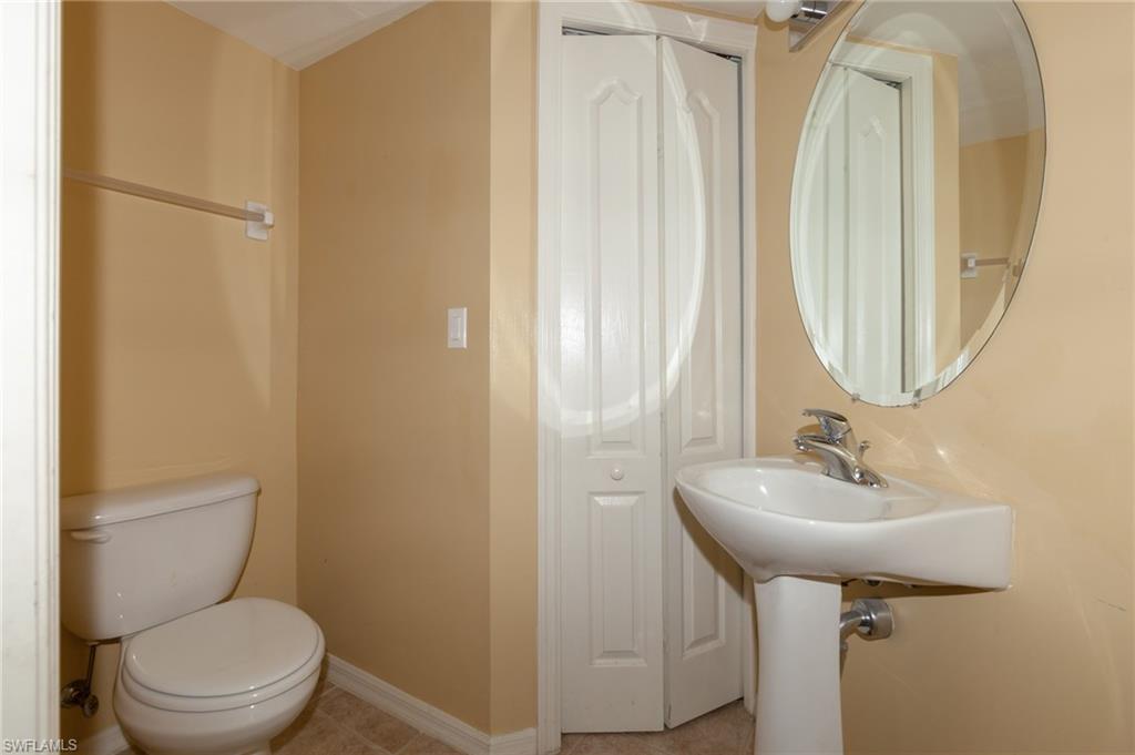 TOWNHOMES AT STONEYBROOK - Residential