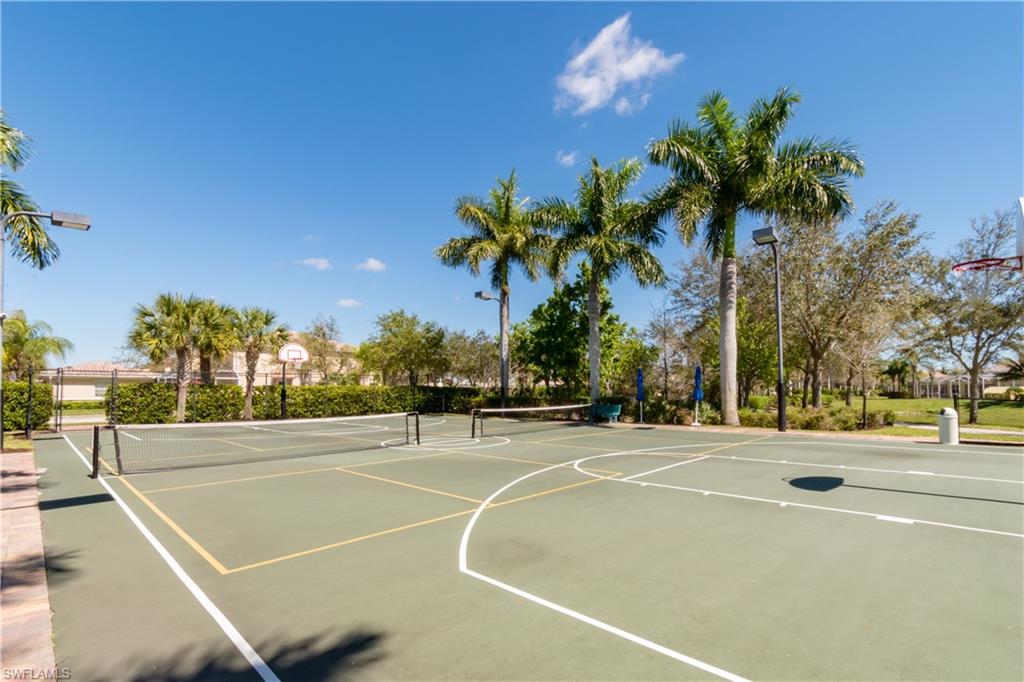 VILLAGE WALK OF BONITA SPRINGS - Residential