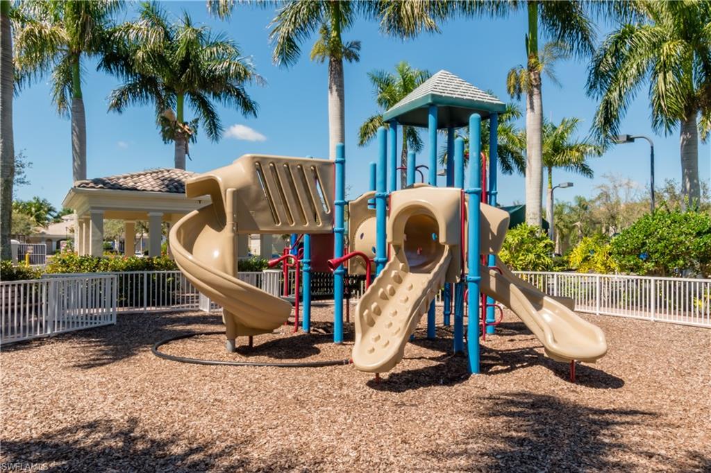 VILLAGE WALK OF BONITA SPRINGS - Residential