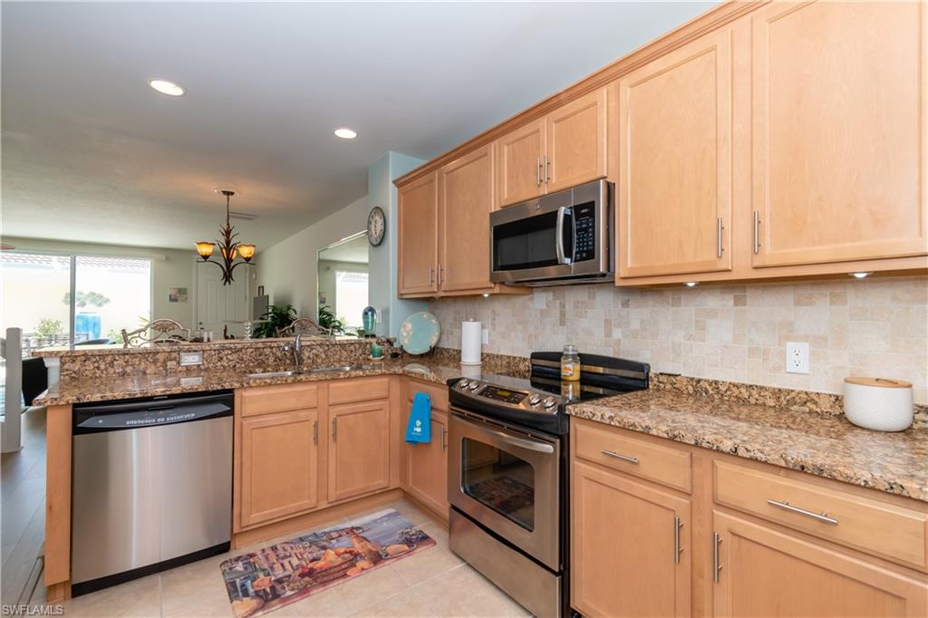 VILLAGE WALK OF BONITA SPRINGS - Residential