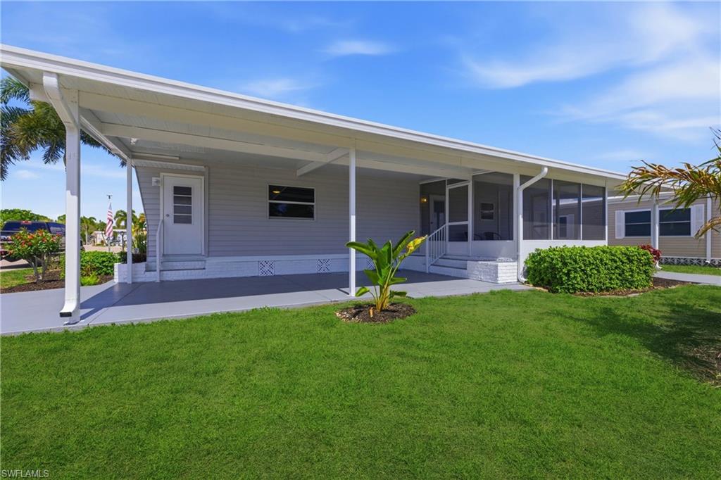 SIX LAKES COUNTRY CLUB - Residential