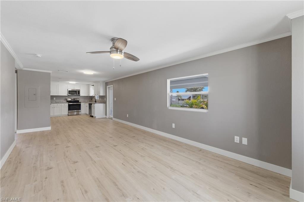 SIX LAKES COUNTRY CLUB - Residential