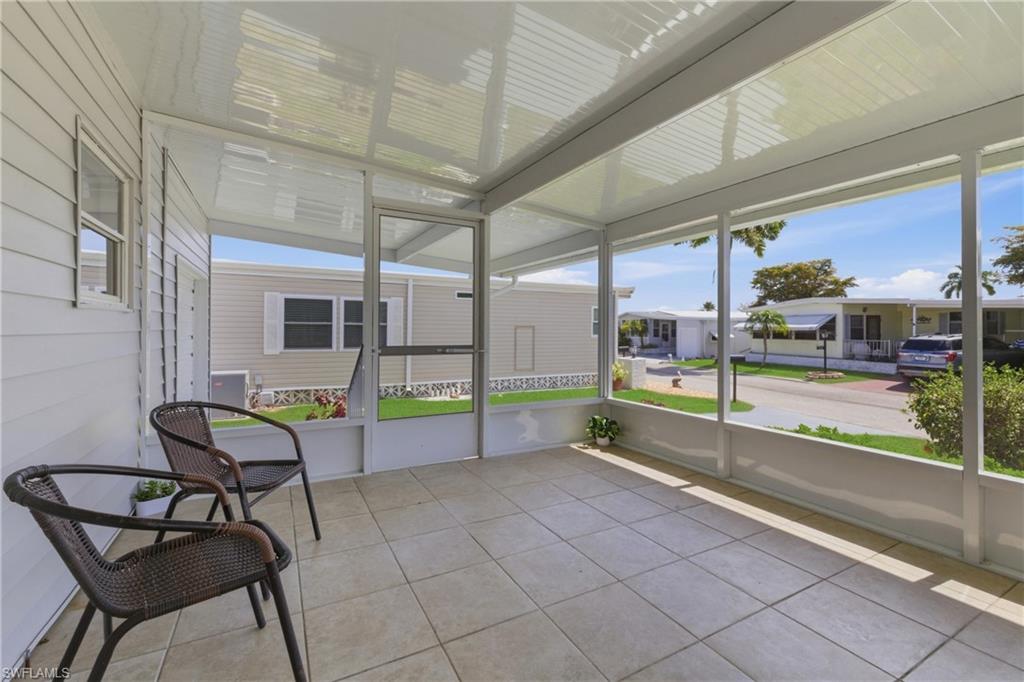 SIX LAKES COUNTRY CLUB - Residential