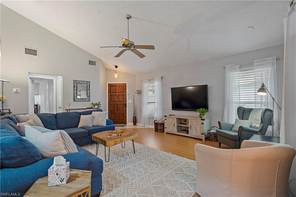 CEDAR CREEK - Residential