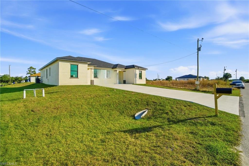 LEHIGH ACRES - Residential