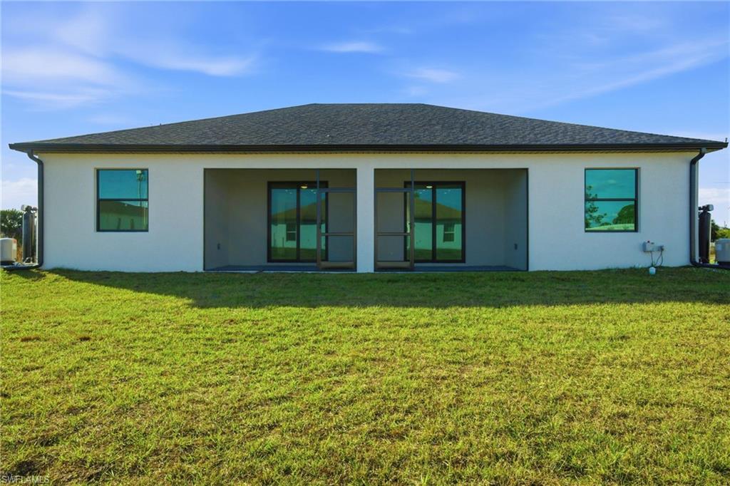 LEHIGH ACRES - Residential