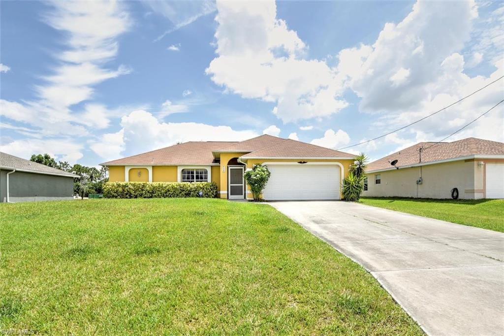 CAPE CORAL - Residential