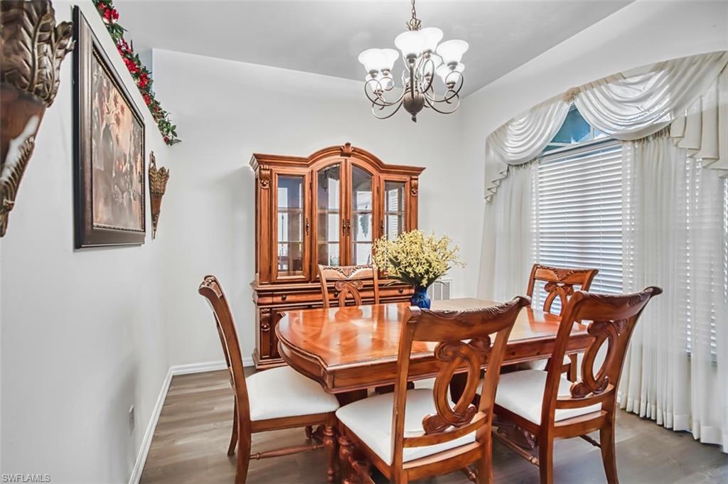 RIVER FOREST - Residential