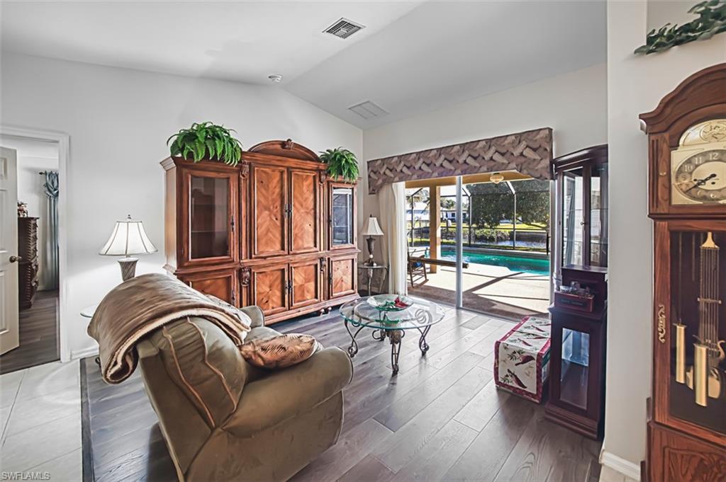 RIVER FOREST - Residential