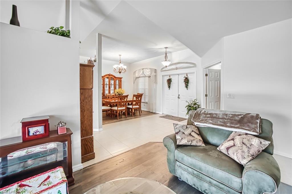 RIVER FOREST - Residential