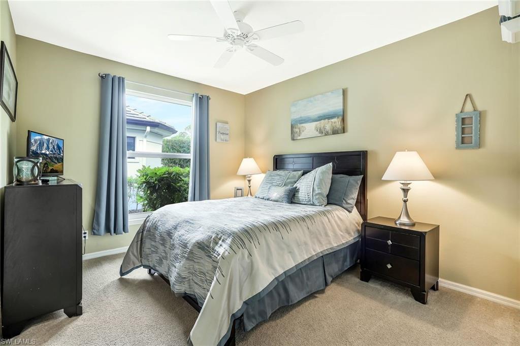 WILSHIRE LAKES - Residential