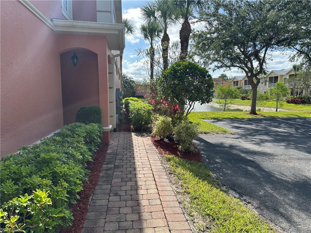 VILLAGIO - Residential Lease