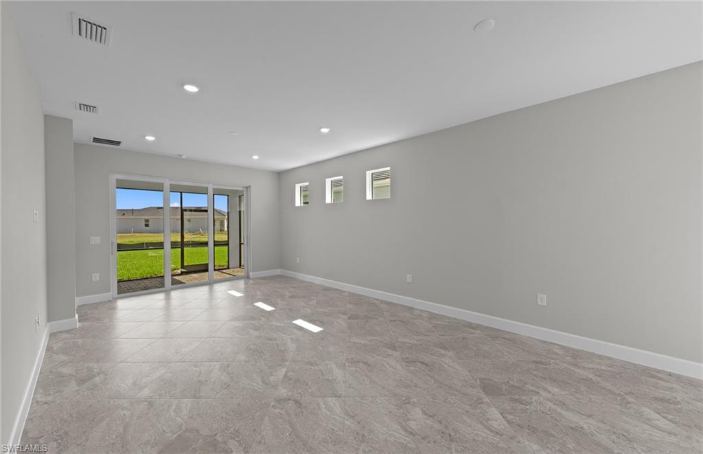 DEL WEBB OAK CREEK - Residential