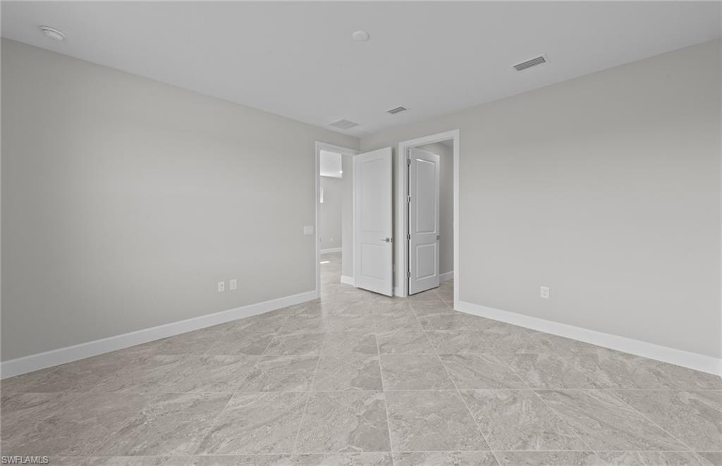 DEL WEBB OAK CREEK - Residential