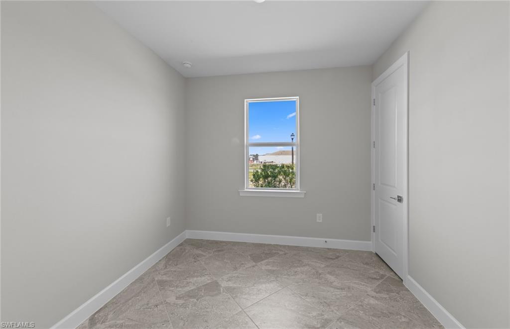 DEL WEBB OAK CREEK - Residential