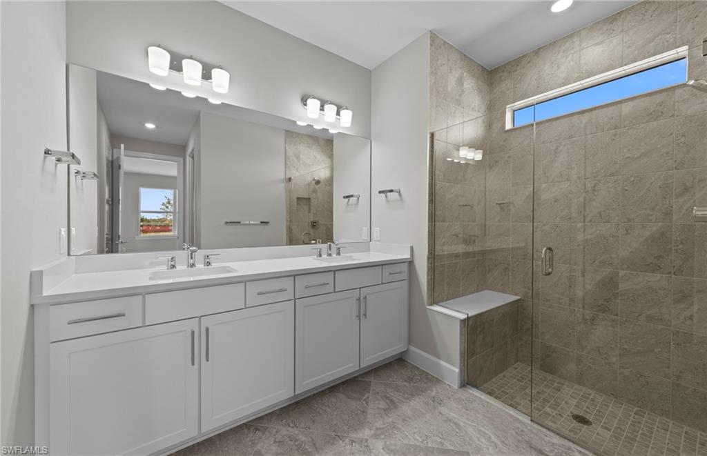 DEL WEBB OAK CREEK - Residential