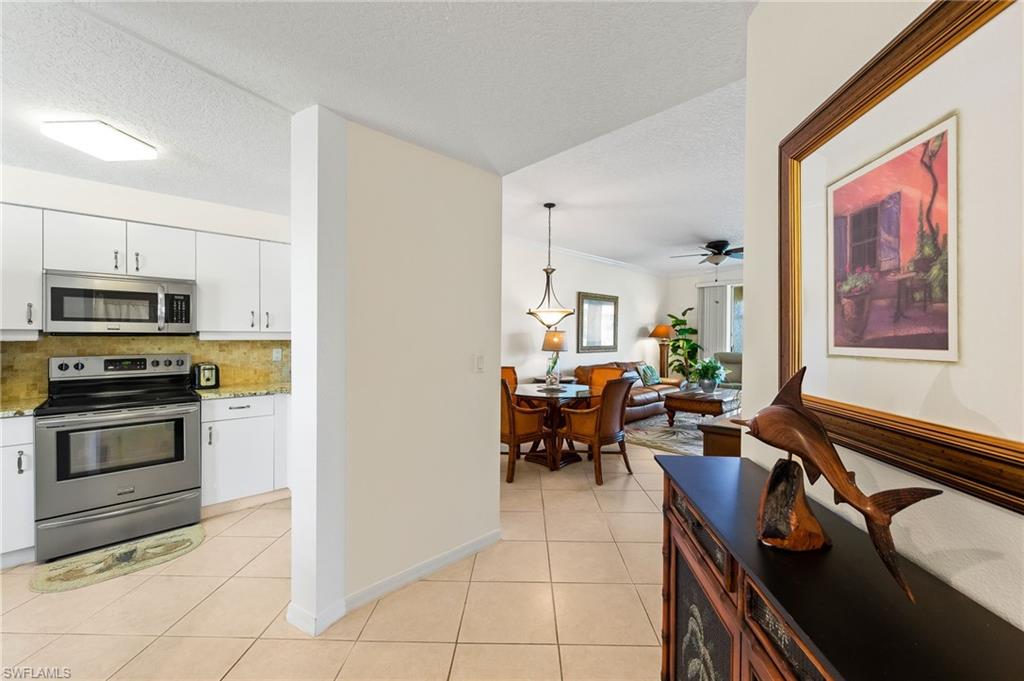 HUNTINGTON LAKES - Residential