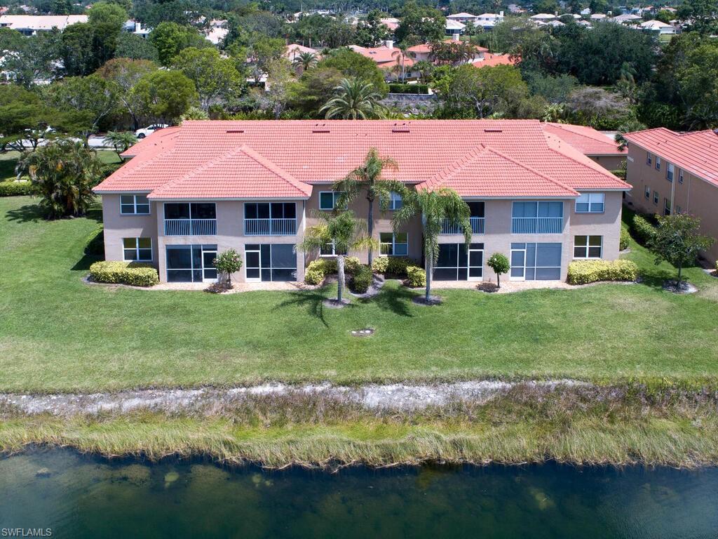 HUNTINGTON LAKES - Residential