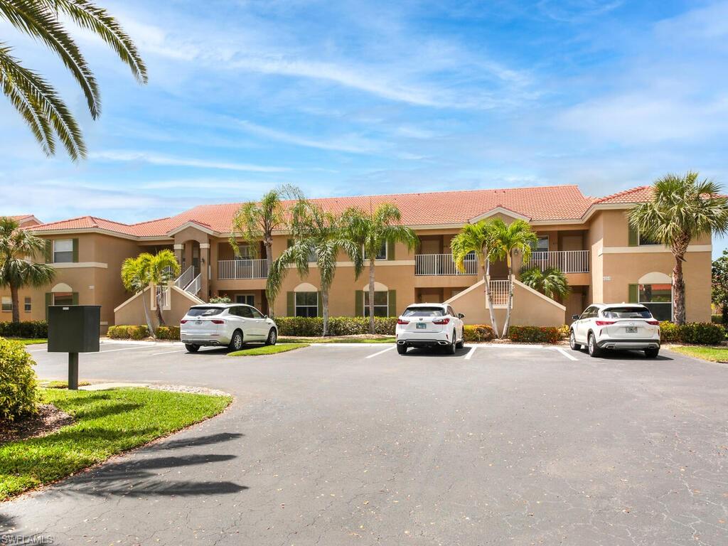 HUNTINGTON LAKES - Residential