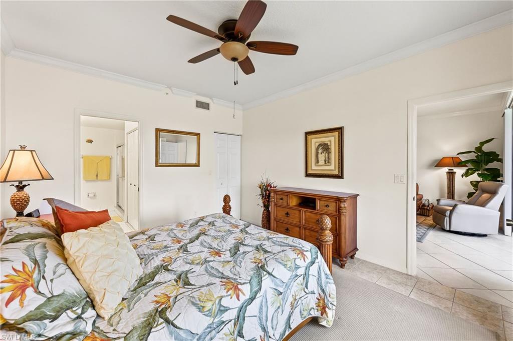 HUNTINGTON LAKES - Residential