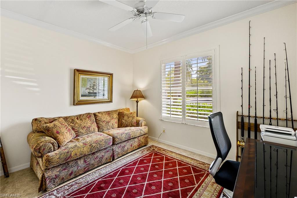 HUNTINGTON LAKES - Residential