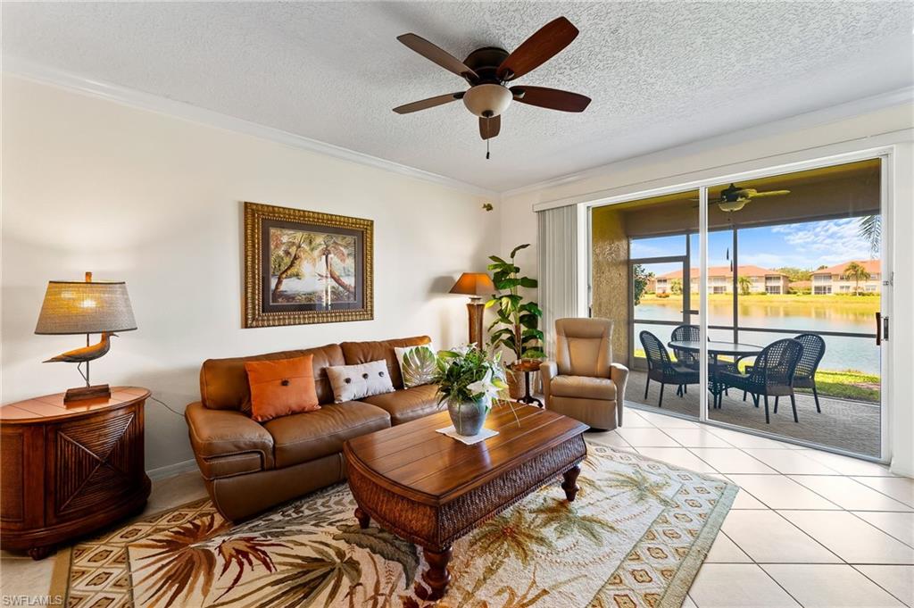 HUNTINGTON LAKES - Residential