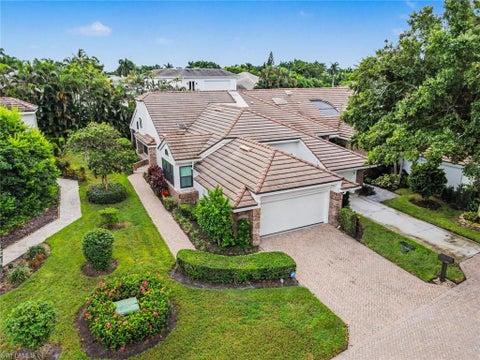 Photo of 579 Park Shore DR W #I1, NAPLES, FL 34103 (MLS # 226035775)