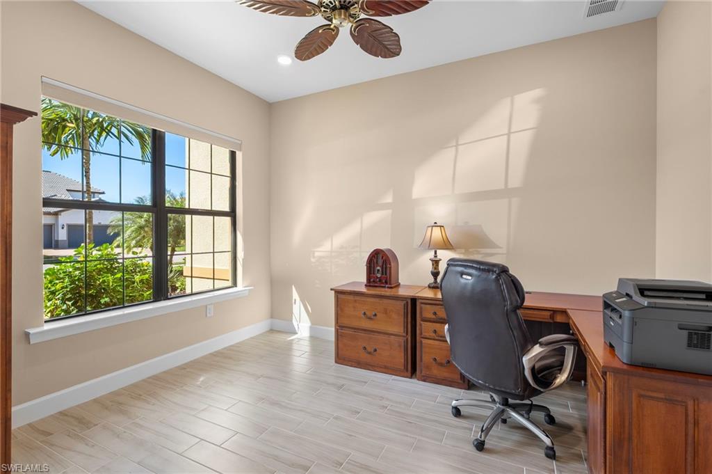 CORKSCREW SHORES - Residential