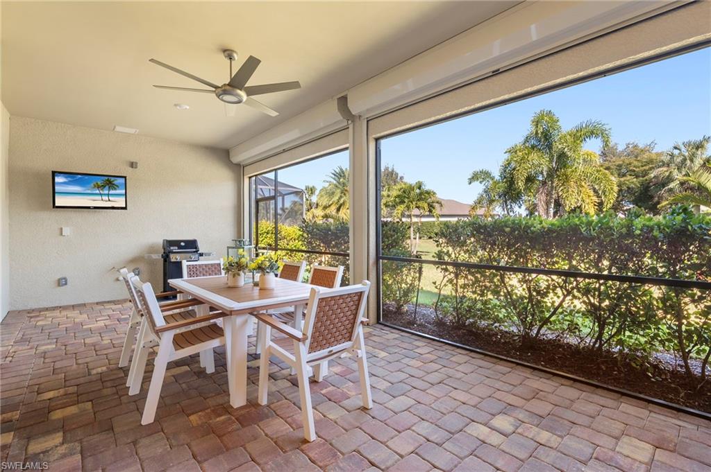 CORKSCREW SHORES - Residential