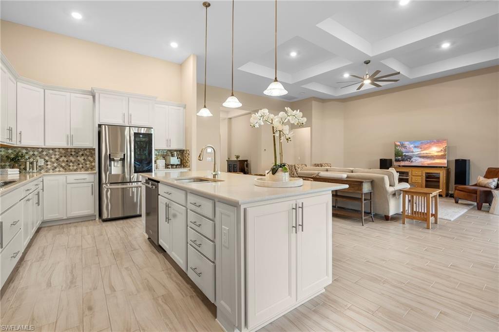 CORKSCREW SHORES - Residential