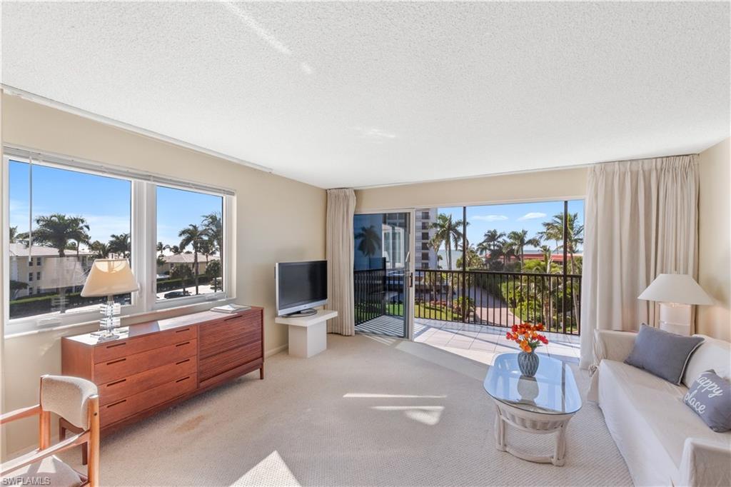 BEACON HOUSE - Residential