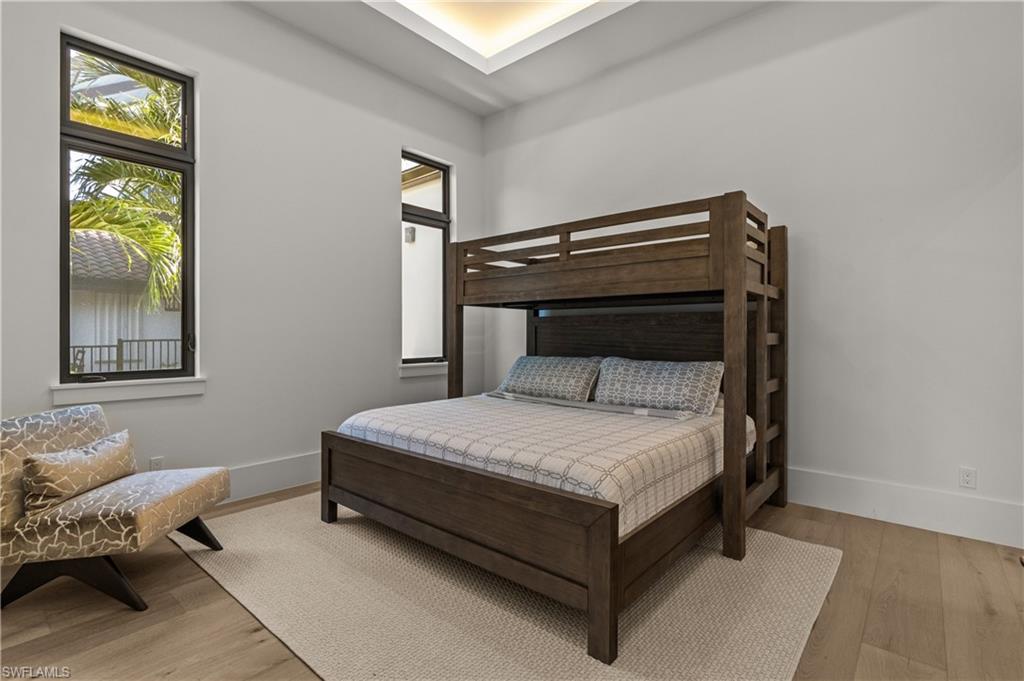 MARCO BEACH - Residential