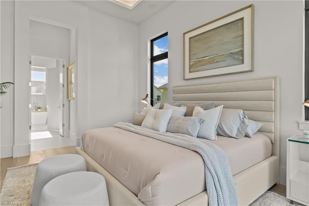 MARCO BEACH - Residential