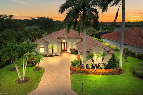 Photo of 5113 Castlerock WAY, NAPLES, FL 34112 (MLS # 226028774)