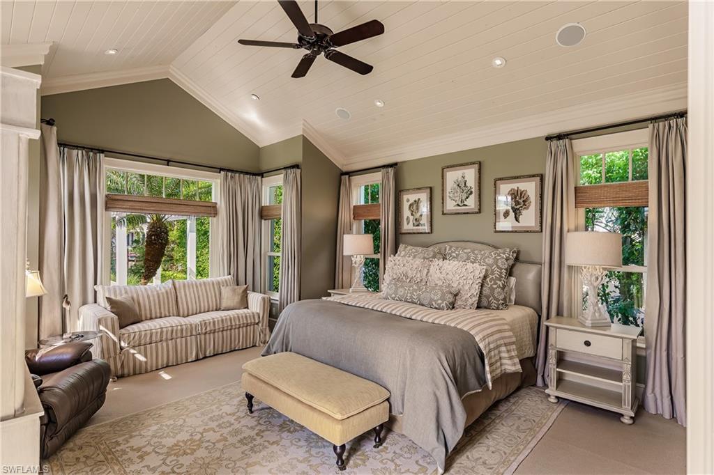 AQUALANE SHORES - Residential