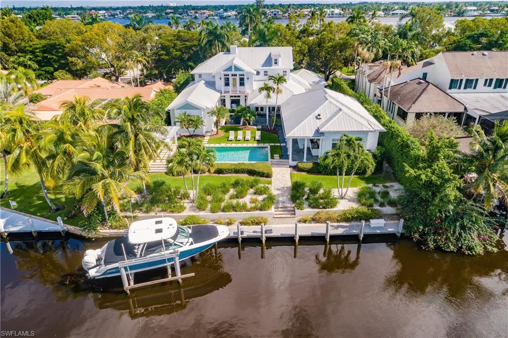 AQUALANE SHORES - Residential