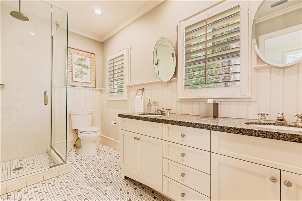 AQUALANE SHORES - Residential